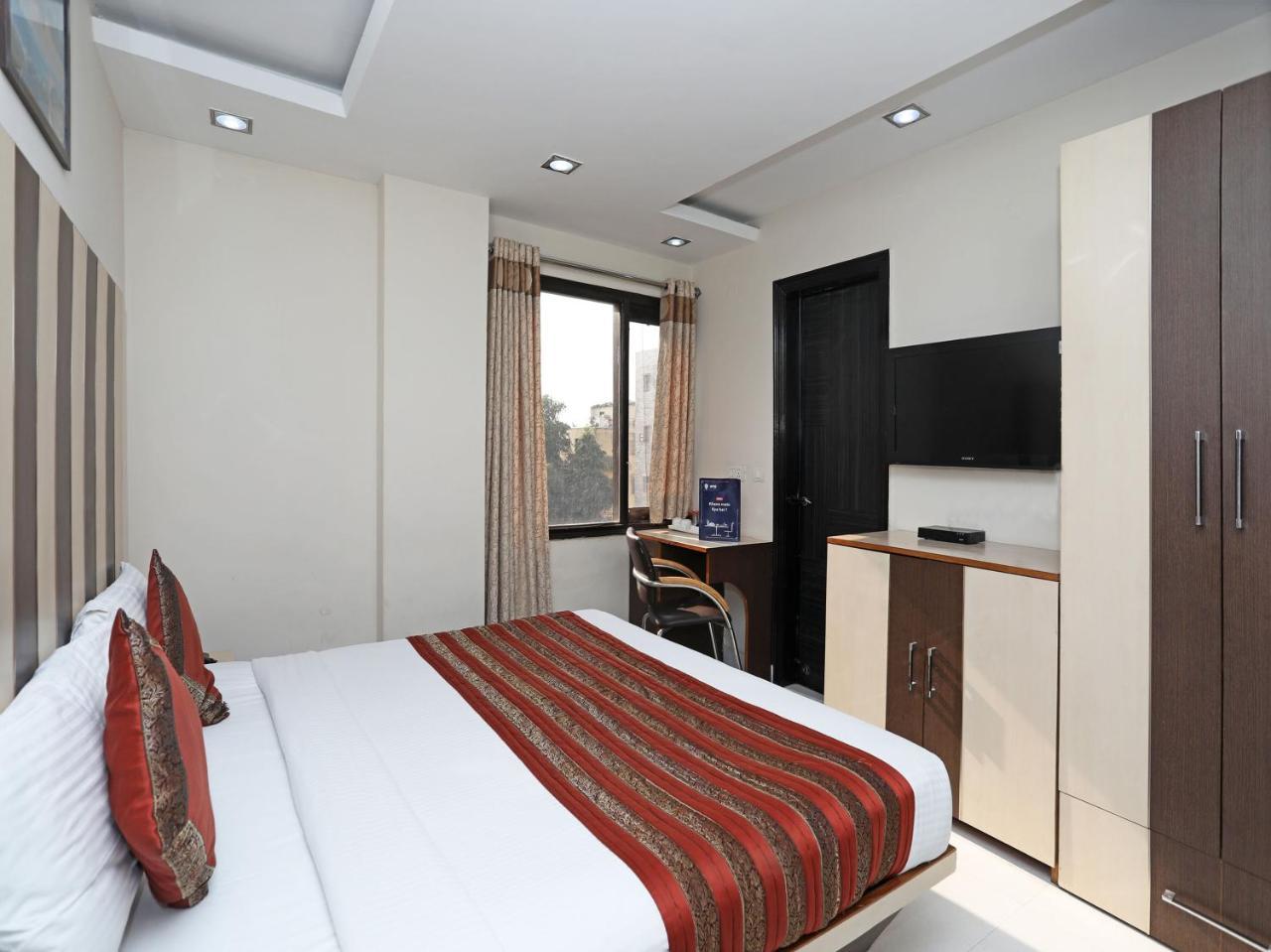 ניו דלהי Hotel Balsons Continental מראה חיצוני תמונה