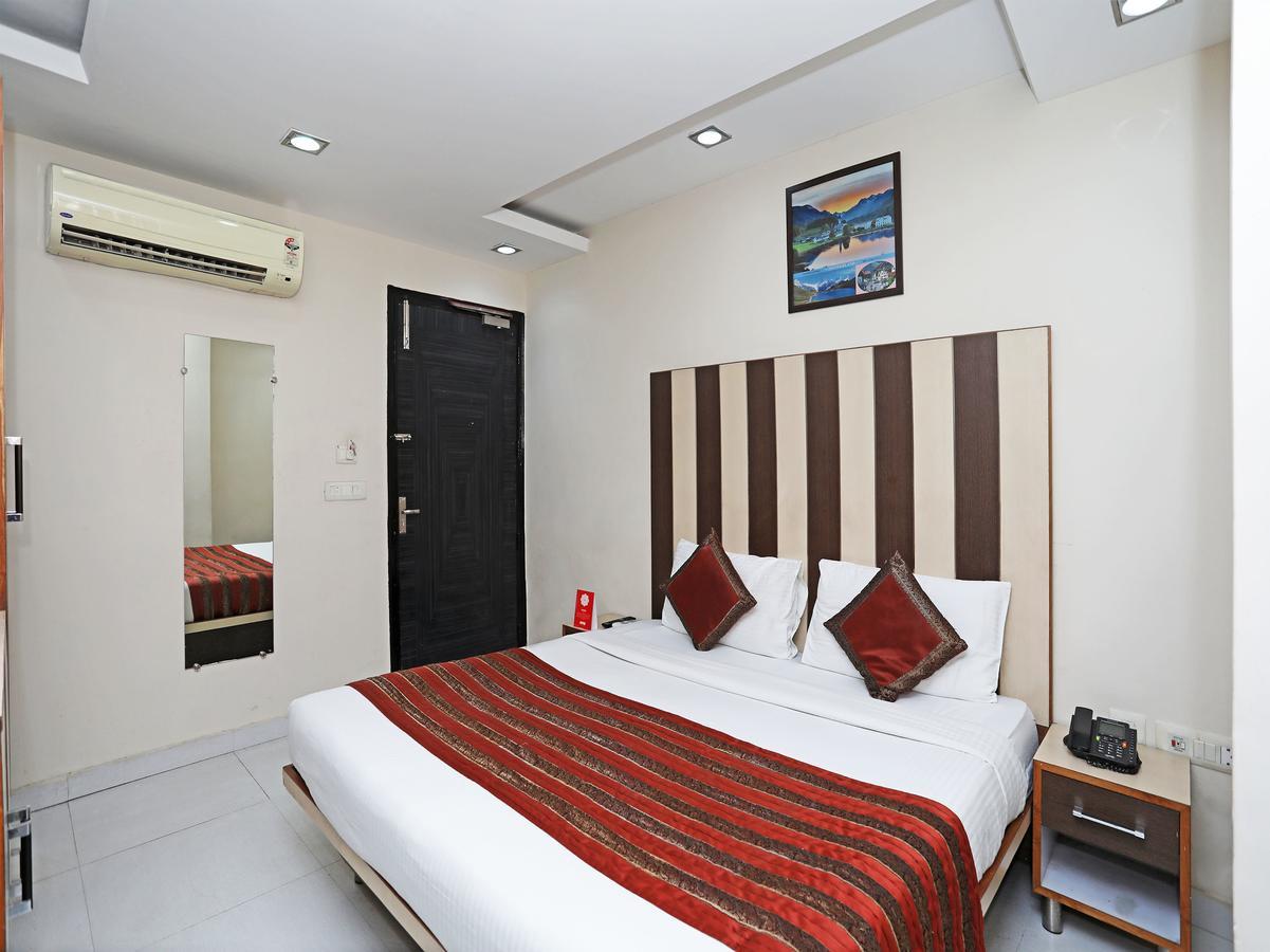 ניו דלהי Hotel Balsons Continental מראה חיצוני תמונה