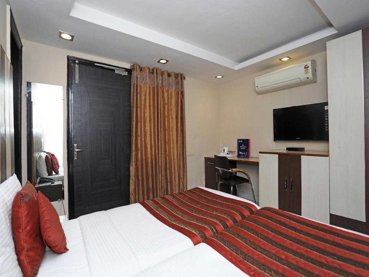 ניו דלהי Hotel Balsons Continental מראה חיצוני תמונה