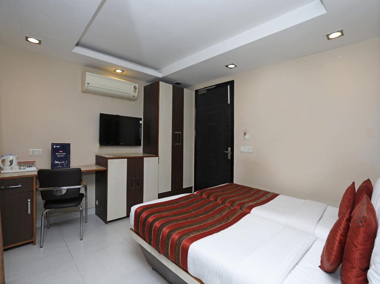 ניו דלהי Hotel Balsons Continental מראה חיצוני תמונה