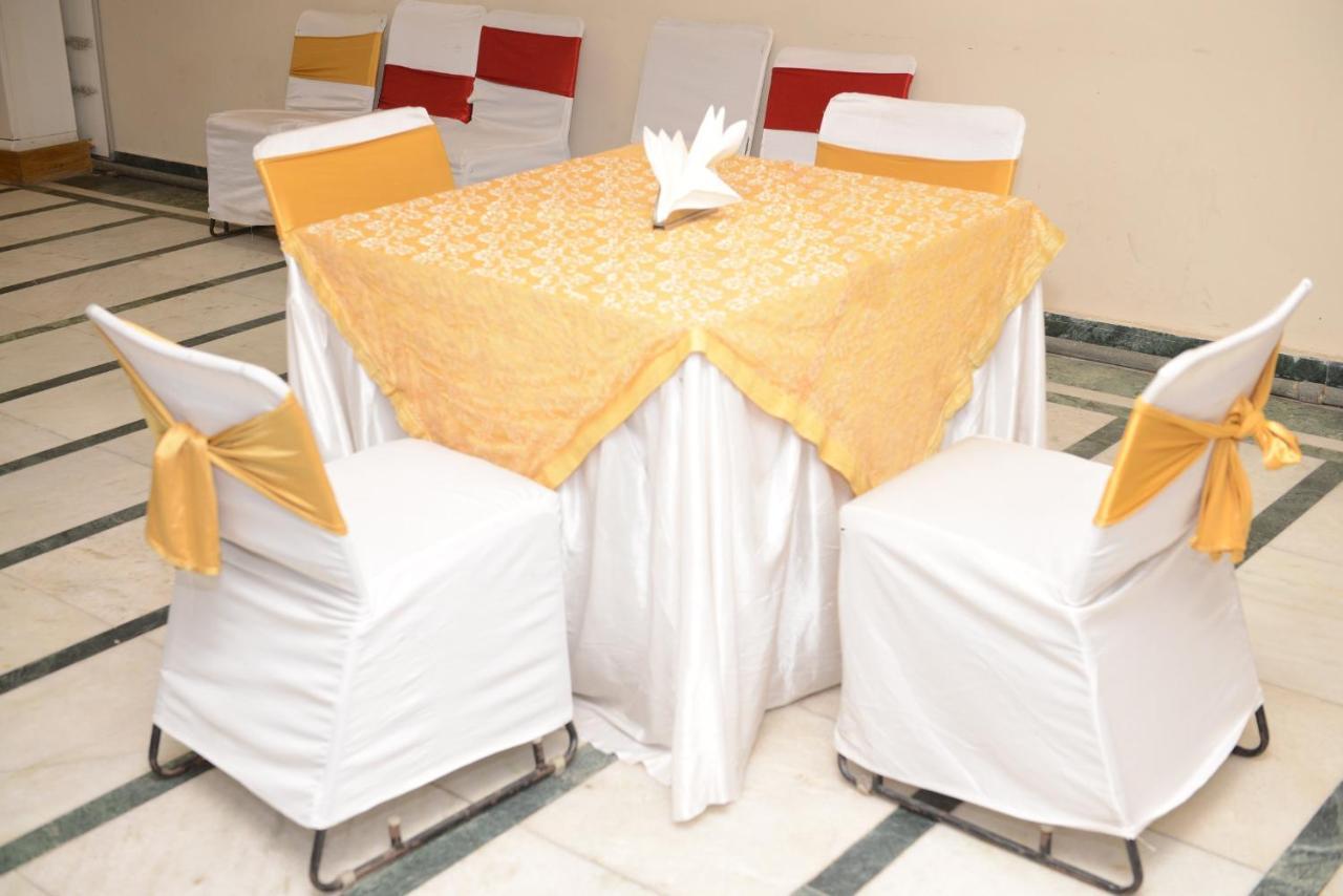 ניו דלהי Hotel Balsons Continental מראה חיצוני תמונה